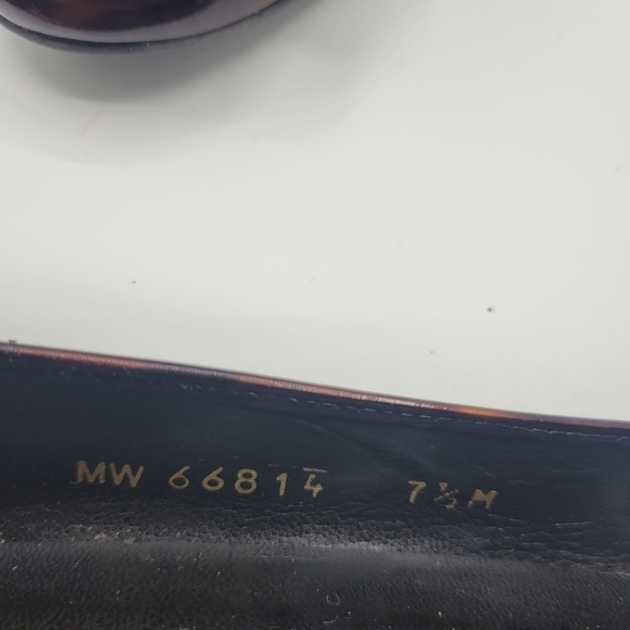 Stuart Weitzman slip on shoes size 7 1/2 - Picture 6 of 15